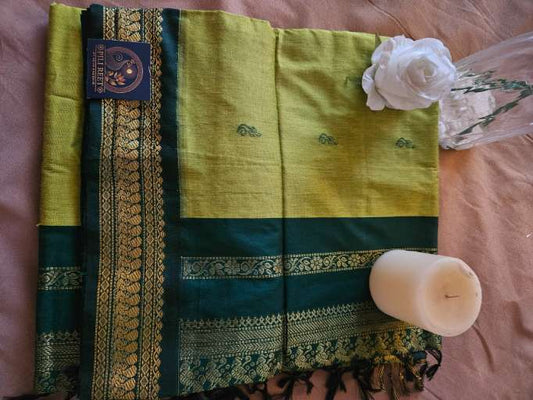 Handloon Zaari Border - Parrot Green